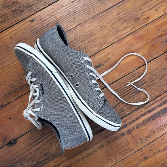 Navy & White Pinstripe Women’s Vans - Picture 6 of 8